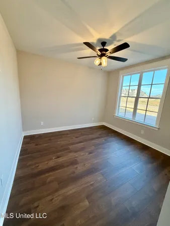 $489,500 | 4285 Bolivar Trail South, Olive Branch, MS 38654