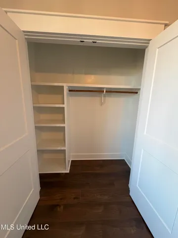 $490,000 | 4285 Bolivar Trail South, Olive Branch, MS 38654