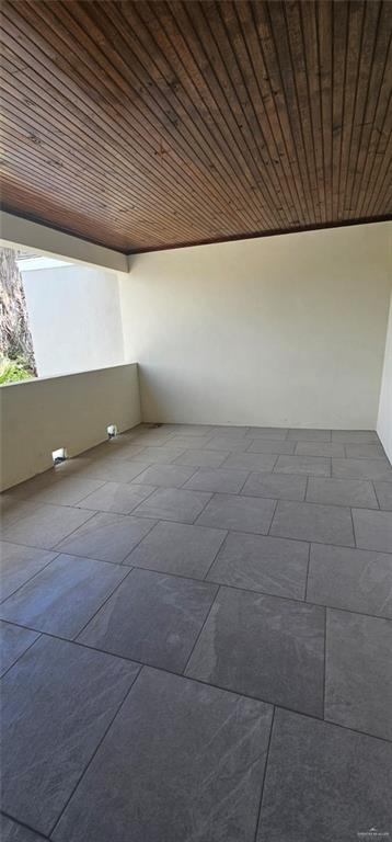 5500 North Crown Point Pharr, TX 78577 - Photo 26 of 39 a view of an empty room with a window