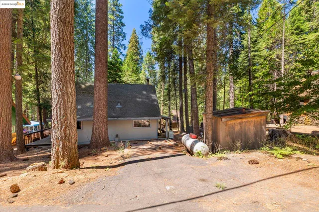 a view of a outdoor space and yard