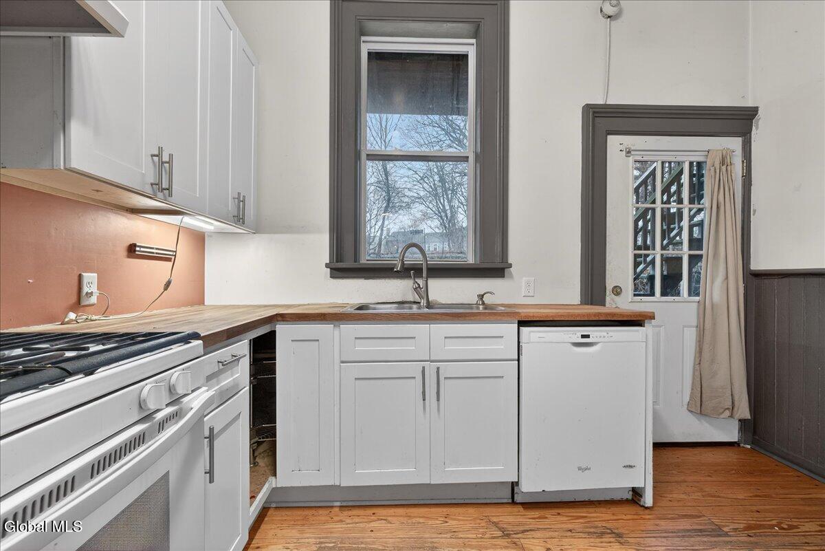 58 Elm Street Albany, NY 12202 - Photo 12 of 68 55-58 Elm St-55