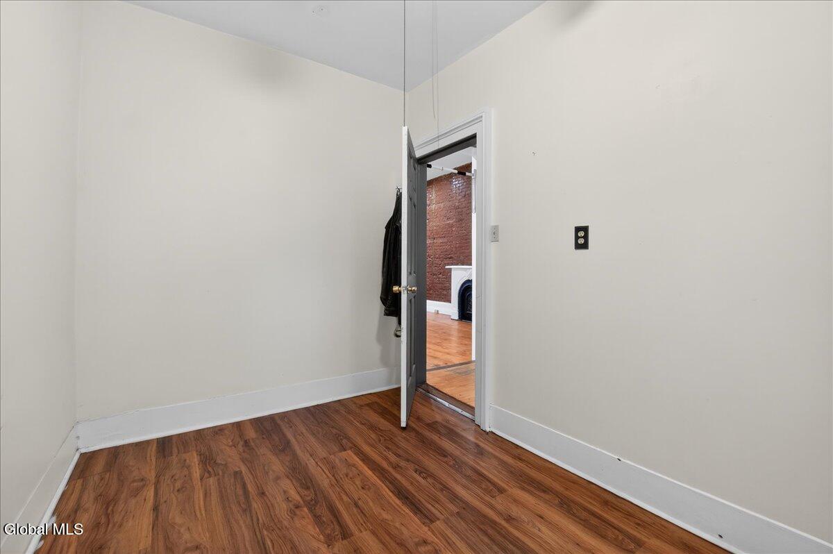 58 Elm Street Albany, NY 12202 - Photo 16 of 68 51-58 Elm St-51