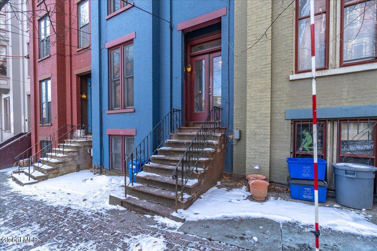 58 Elm Street Albany, NY 12202 - Photo 2 of 68 11-58 Elm St-11