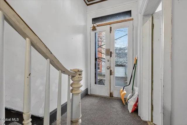 $329,000 | 58 Elm Street, Albany, NY 12202