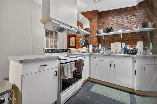 $329,000 | 58 Elm Street, Albany, NY 12202