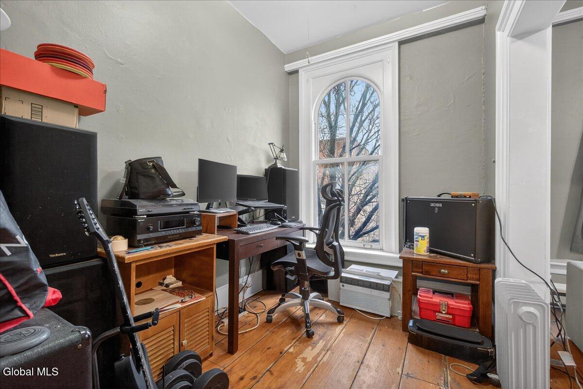 58 Elm Street Albany, NY 12202 - Photo 46 of 68 87-58 Elm St-87