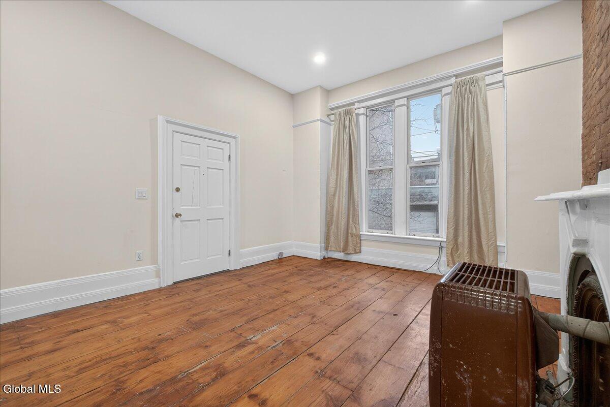 58 Elm Street Albany, NY 12202 - Photo 6 of 68 48-58 Elm St-48