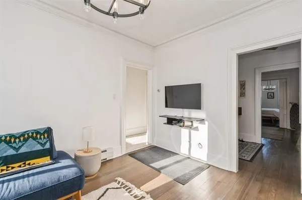 $3,300 | 275 Ogden Avenue, Unit 2, Jersey City, NJ 07307