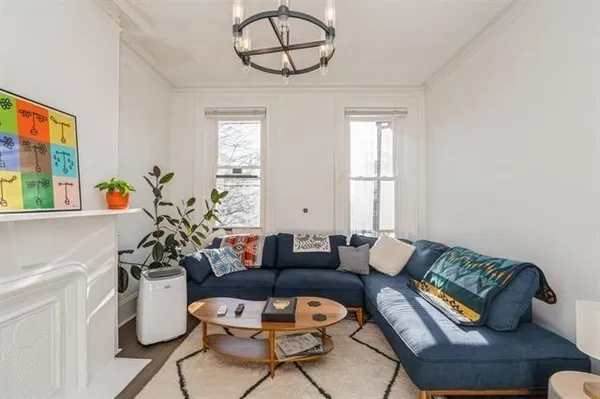 $3,300 | 275 Ogden Avenue, Unit 2, Jersey City, NJ 07307