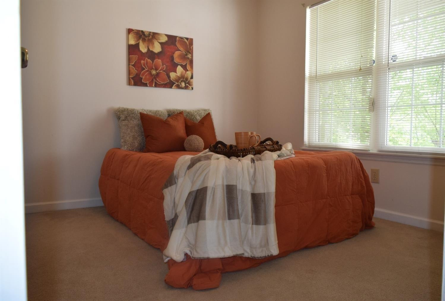 104 Pleasant Ridge Way Lexington, KY 40509 - Photo 22 of 46 Spacious Bedroom #1
