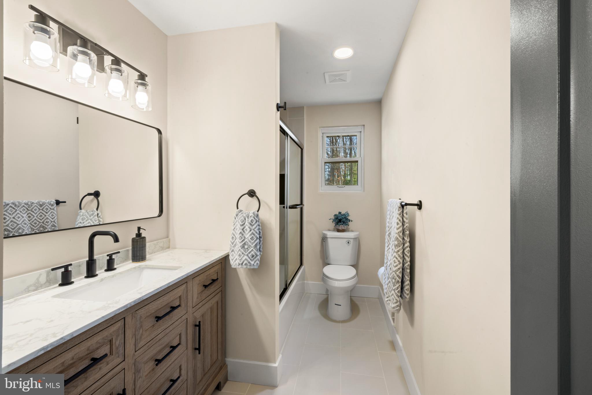 105 Georgetown Road Turnersville, NJ 08012 - Photo 17 of 20