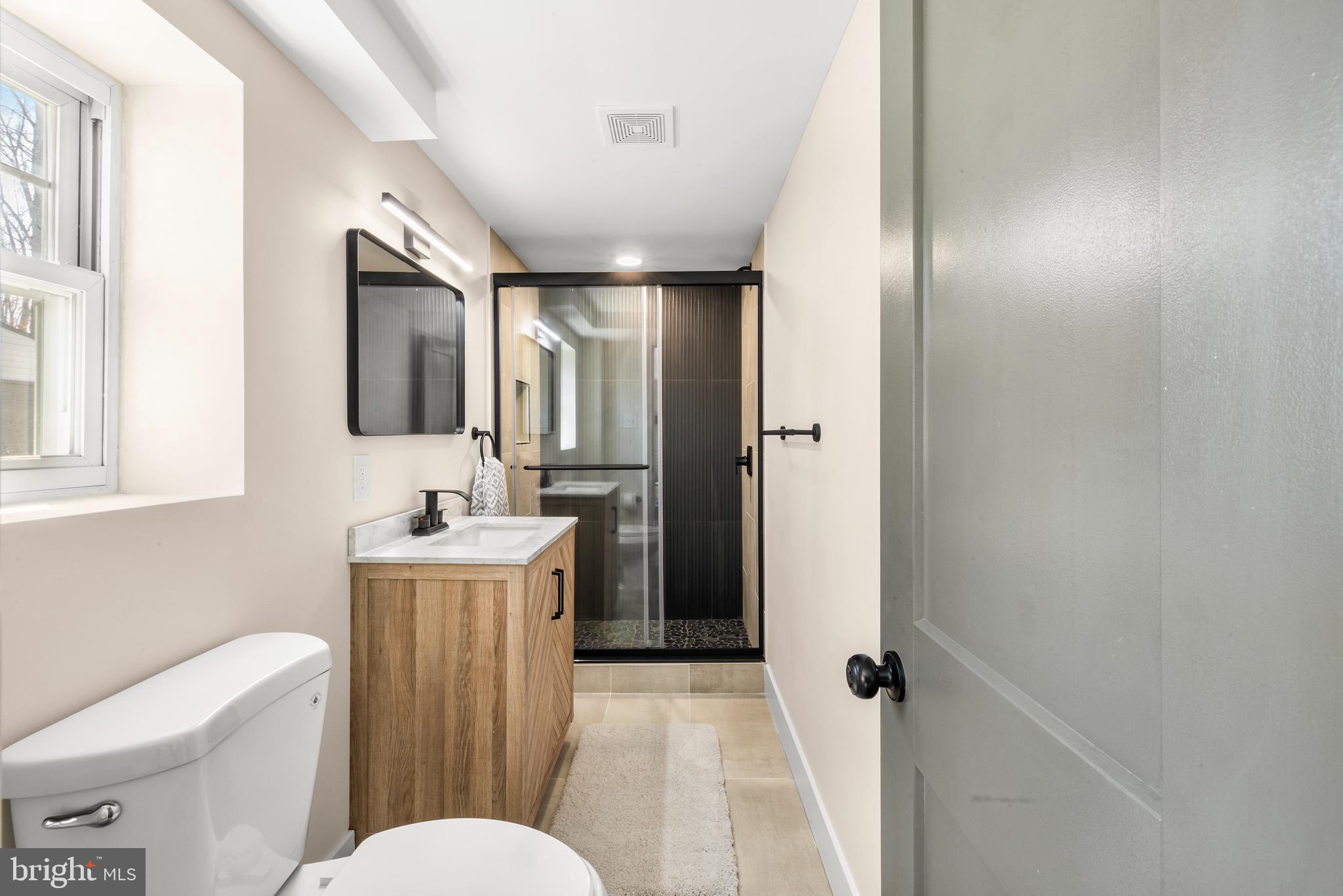 105 Georgetown Road Turnersville, NJ 08012 - Photo 8 of 20