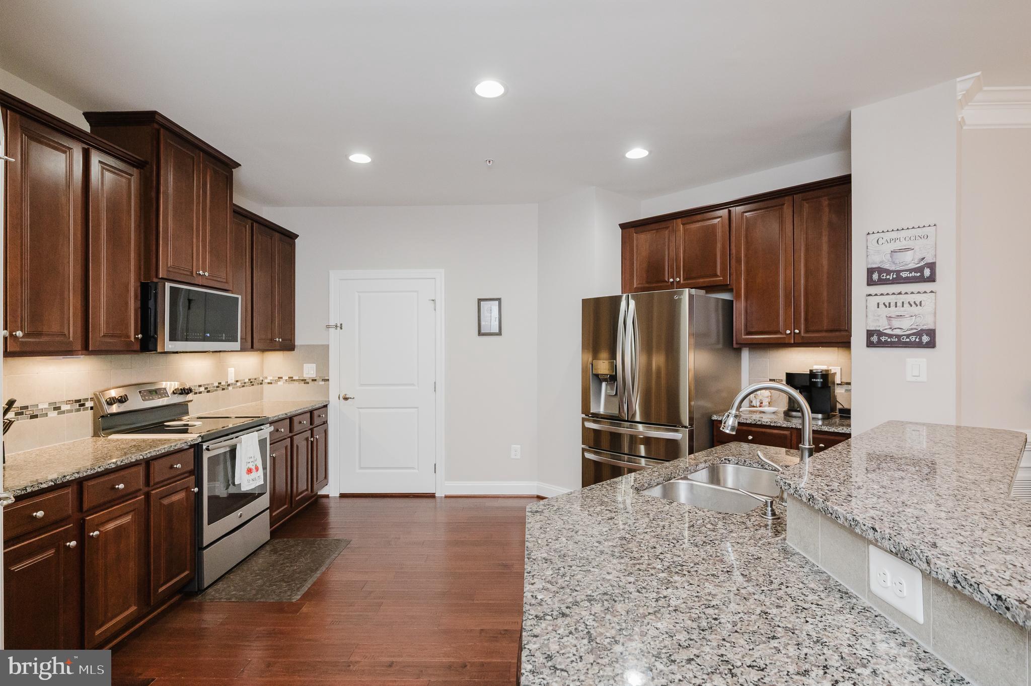 355 Tufton Circle Fallston, MD 21047 - Photo 6 of 72
