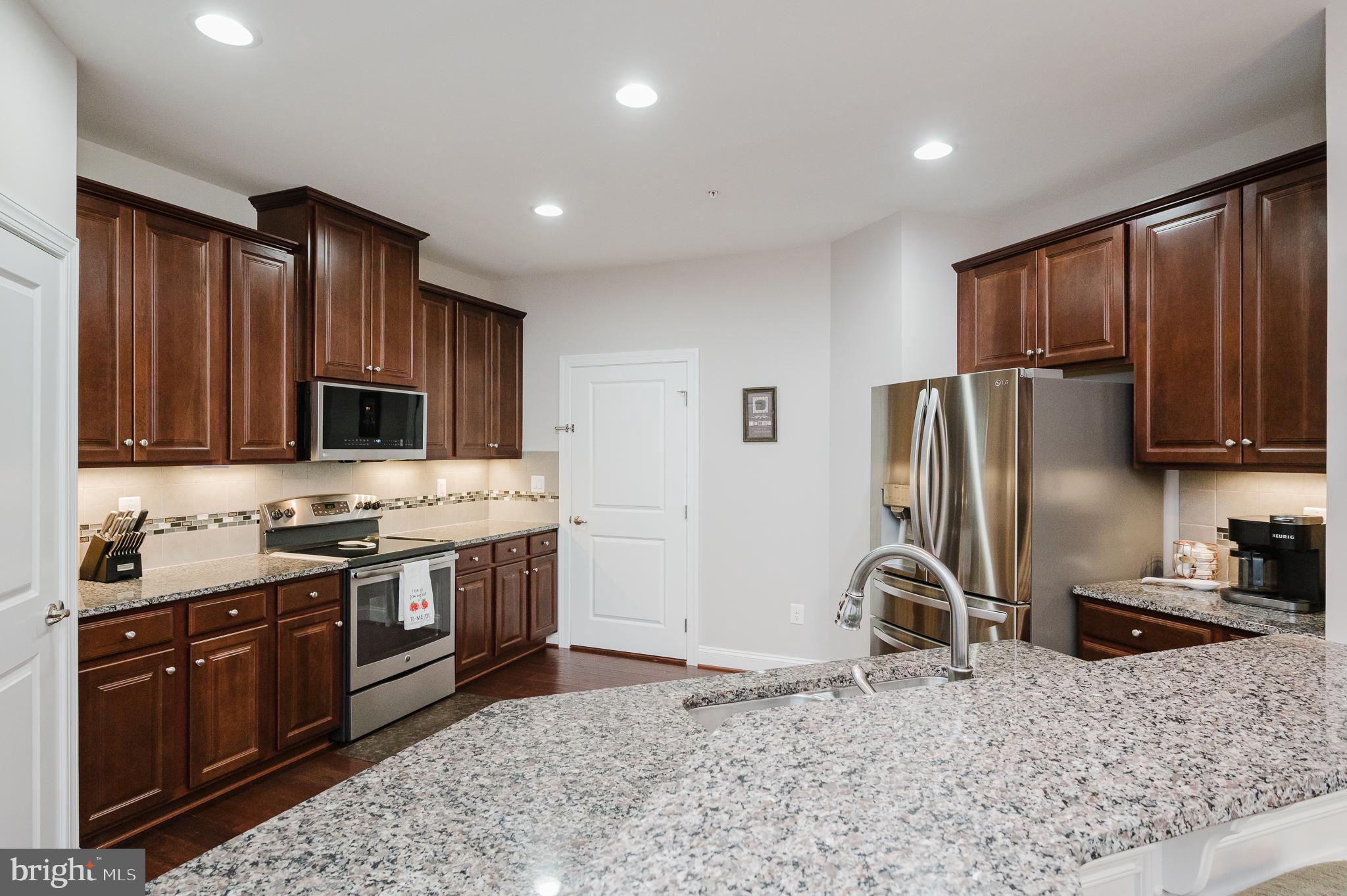 355 Tufton Circle Fallston, MD 21047 - Photo 7 of 72