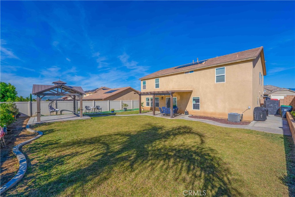 20407 Lyon Road Riverside, CA 92507 - Photo 4 of 46