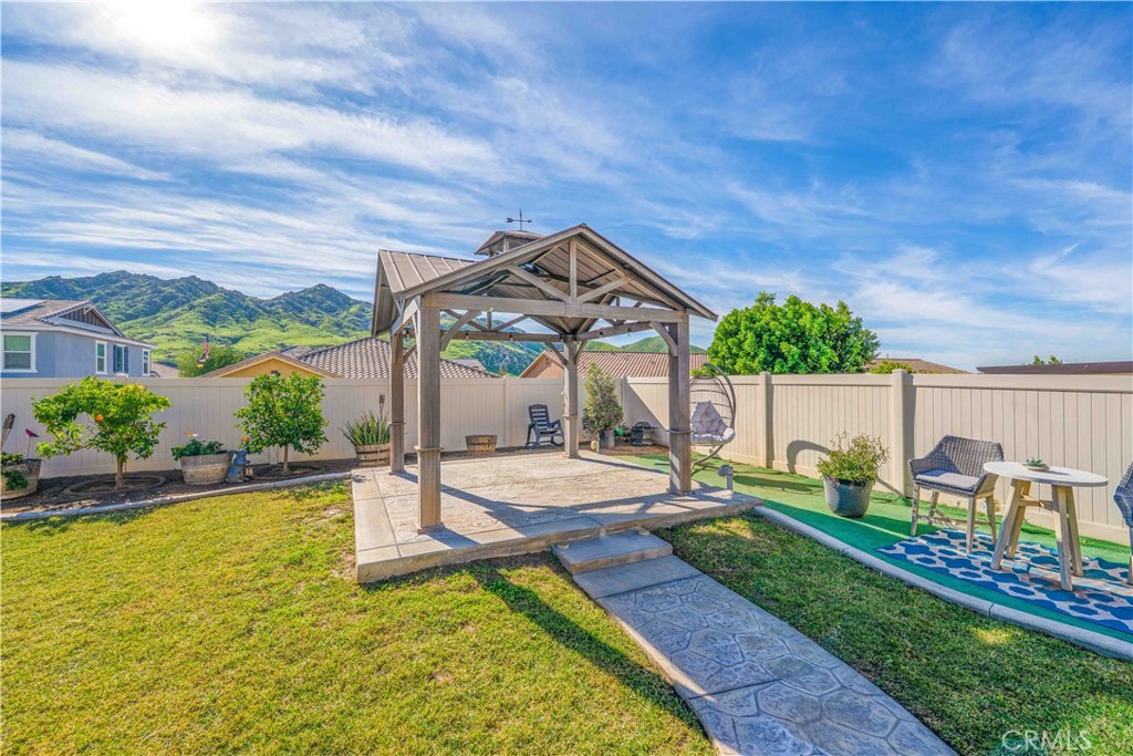 20407 Lyon Road Riverside, CA 92507 - Photo 7 of 46