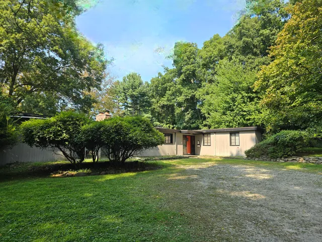 $3,000 | 6 Summer Hill Road, Westport, CT 06880