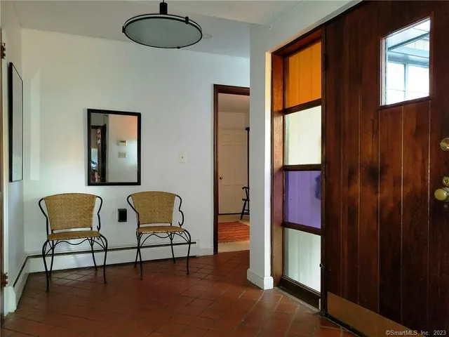 $3,000 | 6 Summer Hill Road, Westport, CT 06880