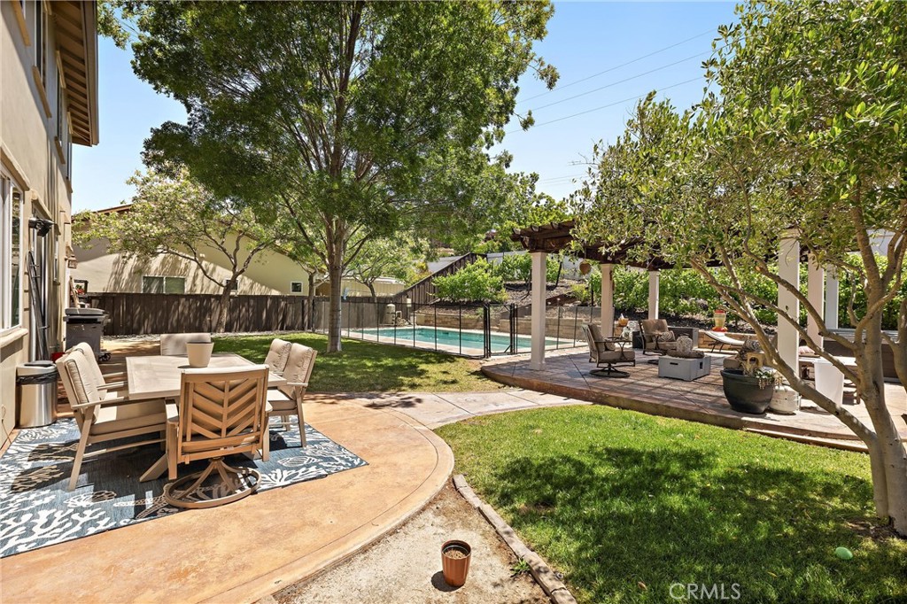 204 Vista Del Rio Court Paso Robles, CA 93446 - Photo 28 of 43