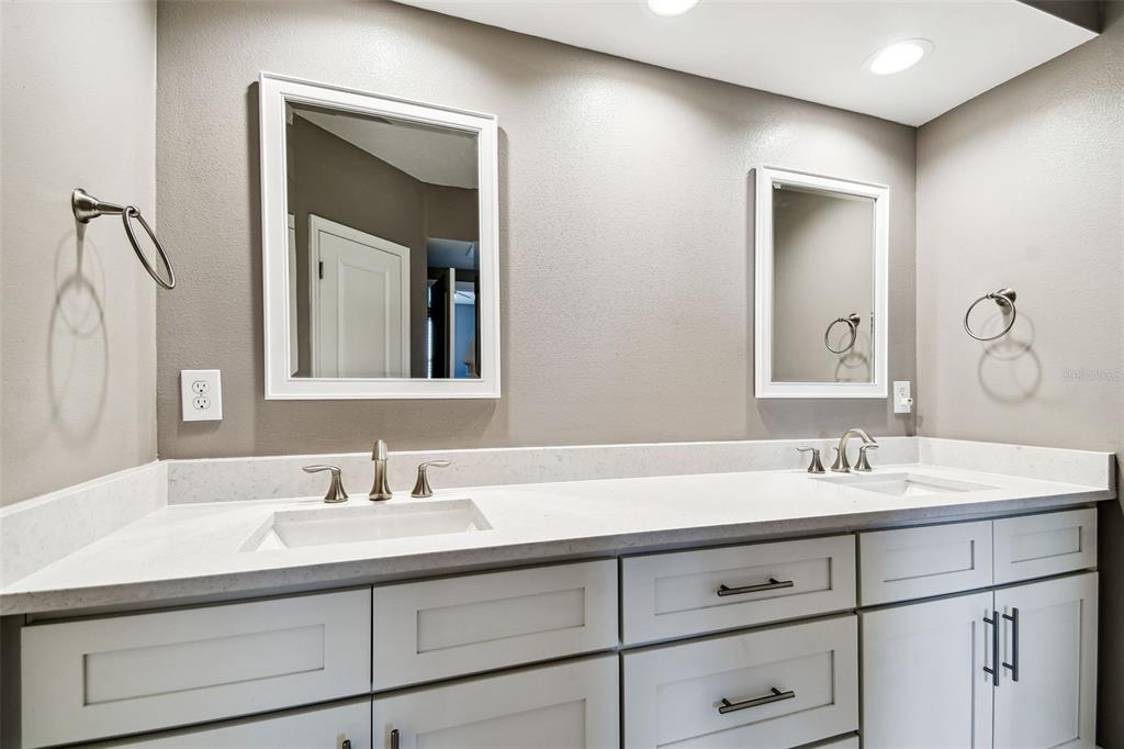 960 Starkey Road, Unit 8204 Largo, FL 33771 - Photo 30 of 94