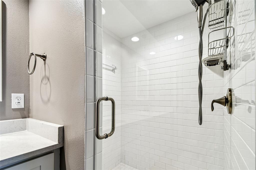 960 Starkey Road, Unit 8204 Largo, FL 33771 - Photo 33 of 94