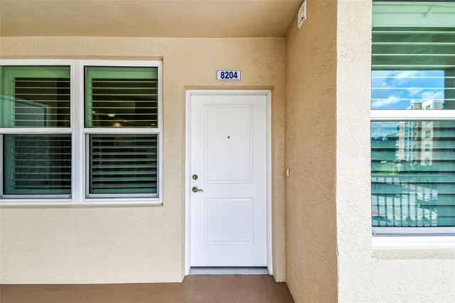 $380,000 | 960 Starkey Road, Unit 8204, Largo, FL 33771