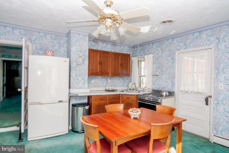 5131 Green Bridge Road Dayton, MD 21036 - Photo 13 of 26 2nd Kitchen