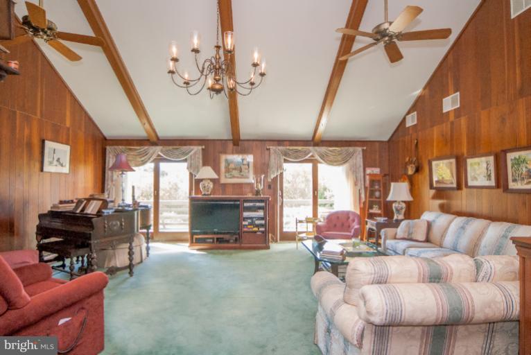 5131 Green Bridge Road Dayton, MD 21036 - Photo 6 of 26 Living Room