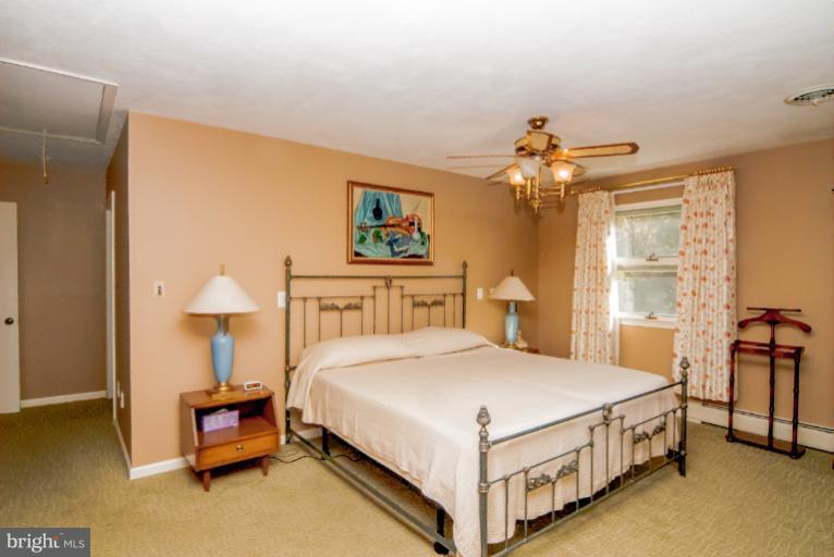 5131 Green Bridge Road Dayton, MD 21036 - Photo 9 of 26 Bedroom (Master)
