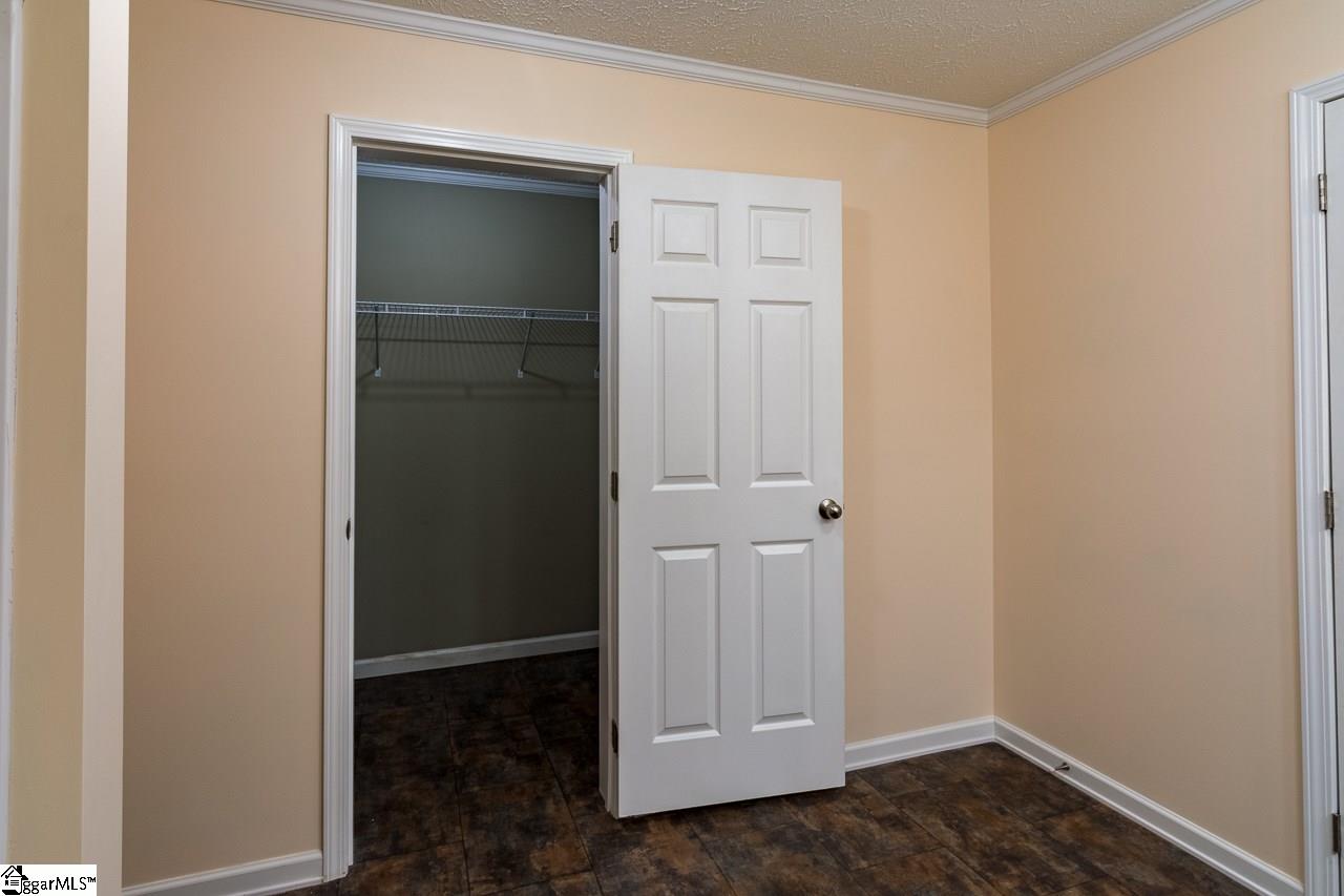 135 Falcon Drive Fountain Inn, SC 29644 - Photo 12 of 25 Gallery Image 12