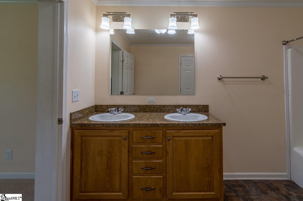 135 Falcon Drive Fountain Inn, SC 29644 - Photo 23 of 25 Gallery Image 23