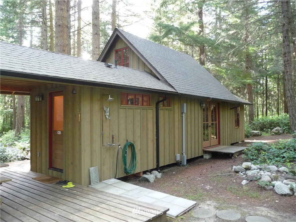 1087 Shark Reef Road Lopez Island, WA 98261 - Photo 3 of 21
