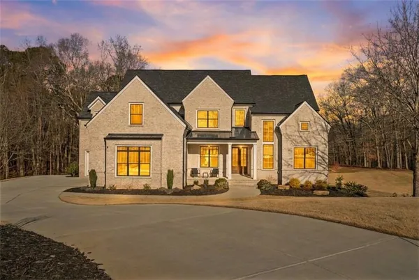 $9,000 | 568 Versailles Drive, Auburn, GA 30011