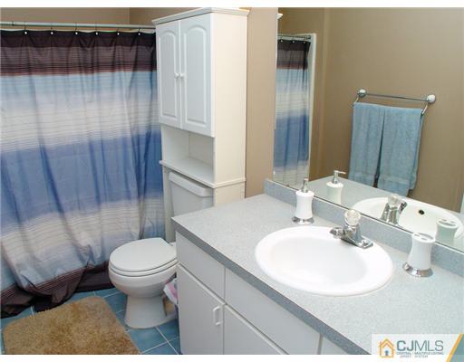 4 Jean Road Somerset, NJ 08873 - Photo 14 of 22