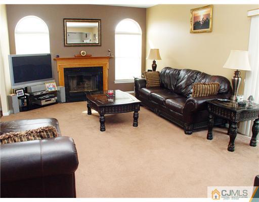 4 Jean Road Somerset, NJ 08873 - Photo 4 of 22