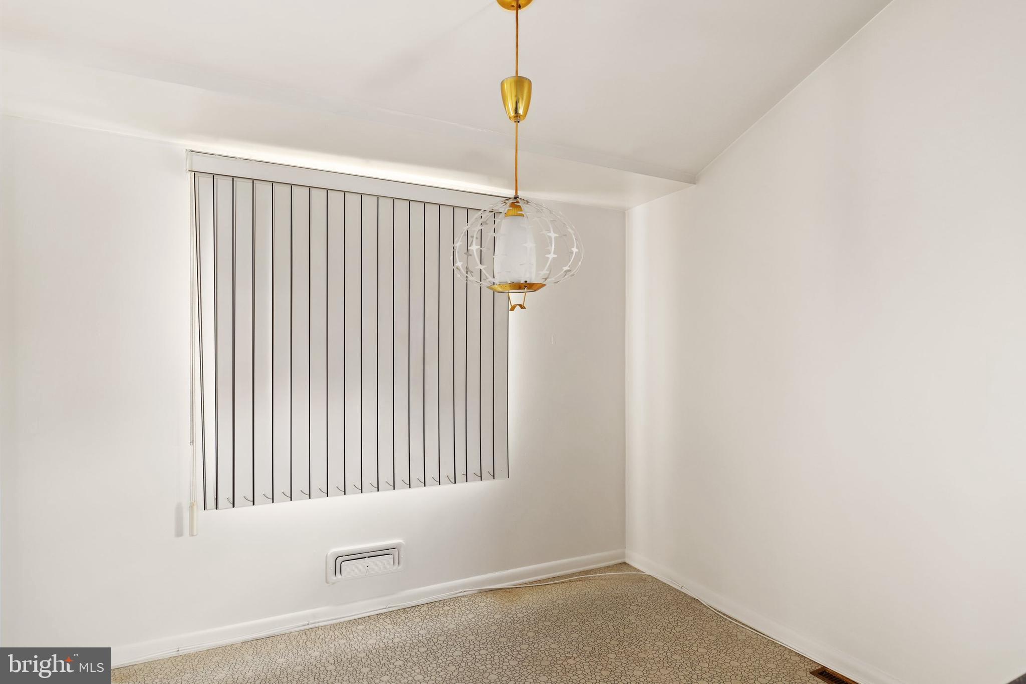 7448 Ricksway Road Baltimore, MD 21208 - Photo 14 of 33