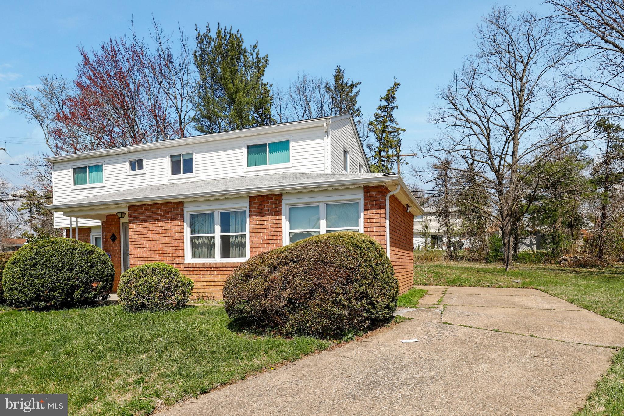 7448 Ricksway Road Baltimore, MD 21208 - Photo 3 of 33