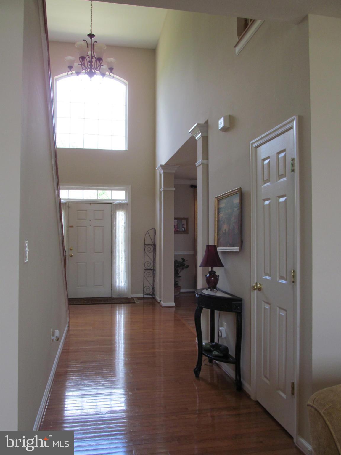 14312 Brass Wheel Road Boyds, MD 20841 - Photo 3 of 28 Foyer