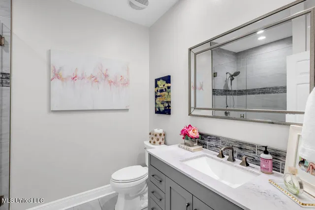 $290,000 | 2252 Beach Drive, Unit 206, Gulfport, MS 39507