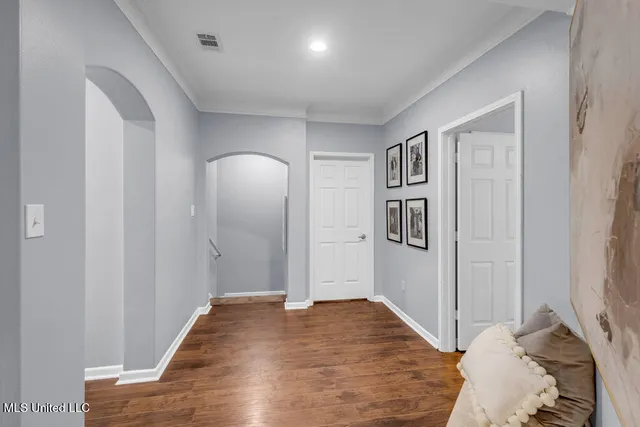 $290,000 | 2252 Beach Drive, Unit 206, Gulfport, MS 39507