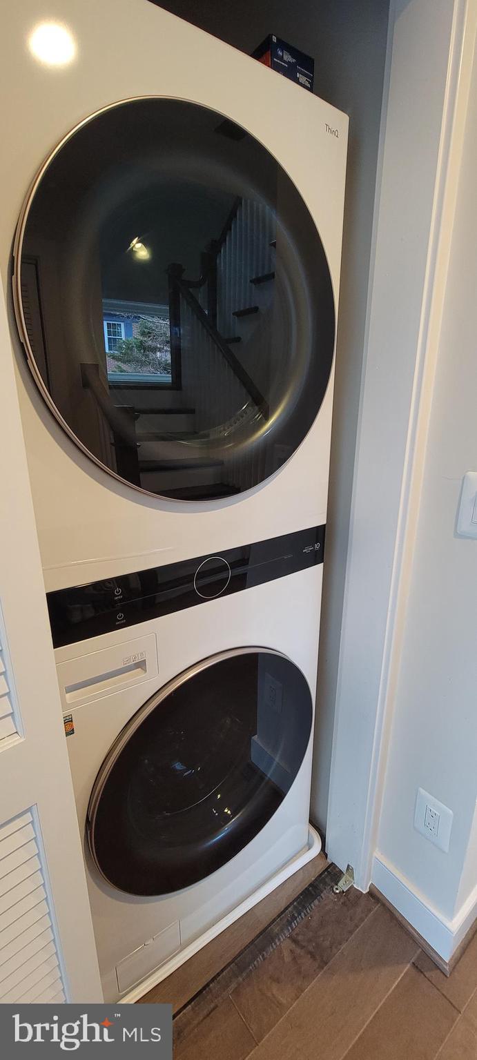 2815 24th Road South Arlington, VA 22206 - Photo 26 of 27 a close up view of washer and dryer