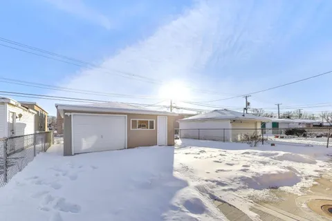 $305,000 | 9115 South Green Street, Chicago, IL 60620