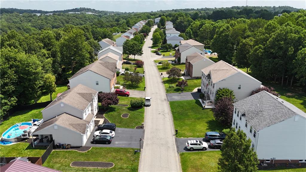 440 Chapeldale Drive Apollo, PA 15613 - Photo 46 of 48 an aerial view of multiple houses with yard