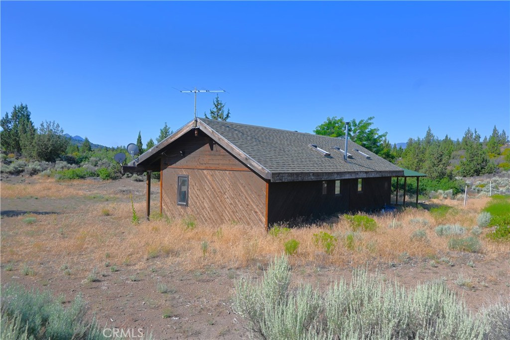 7021 Quarry Road Weed, CA 96094 - Photo 11 of 35