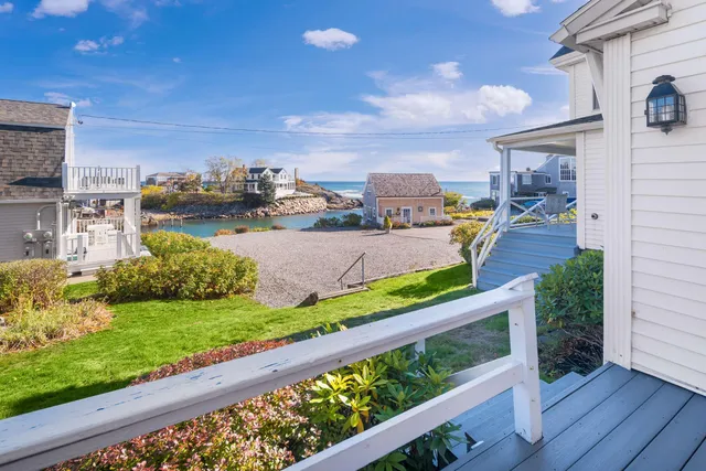 $1,350,000 | 45 Woodbury Lane, Unit 8, Ogunquit, ME 03907