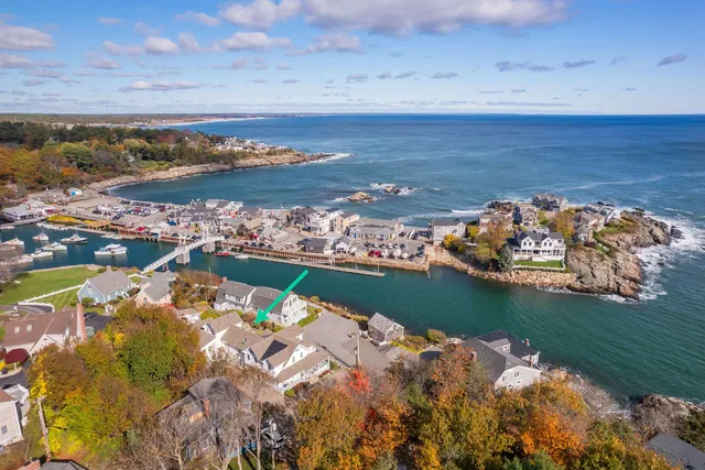 $1,350,000 | 45 Woodbury Lane, Unit 8, Ogunquit, ME 03907