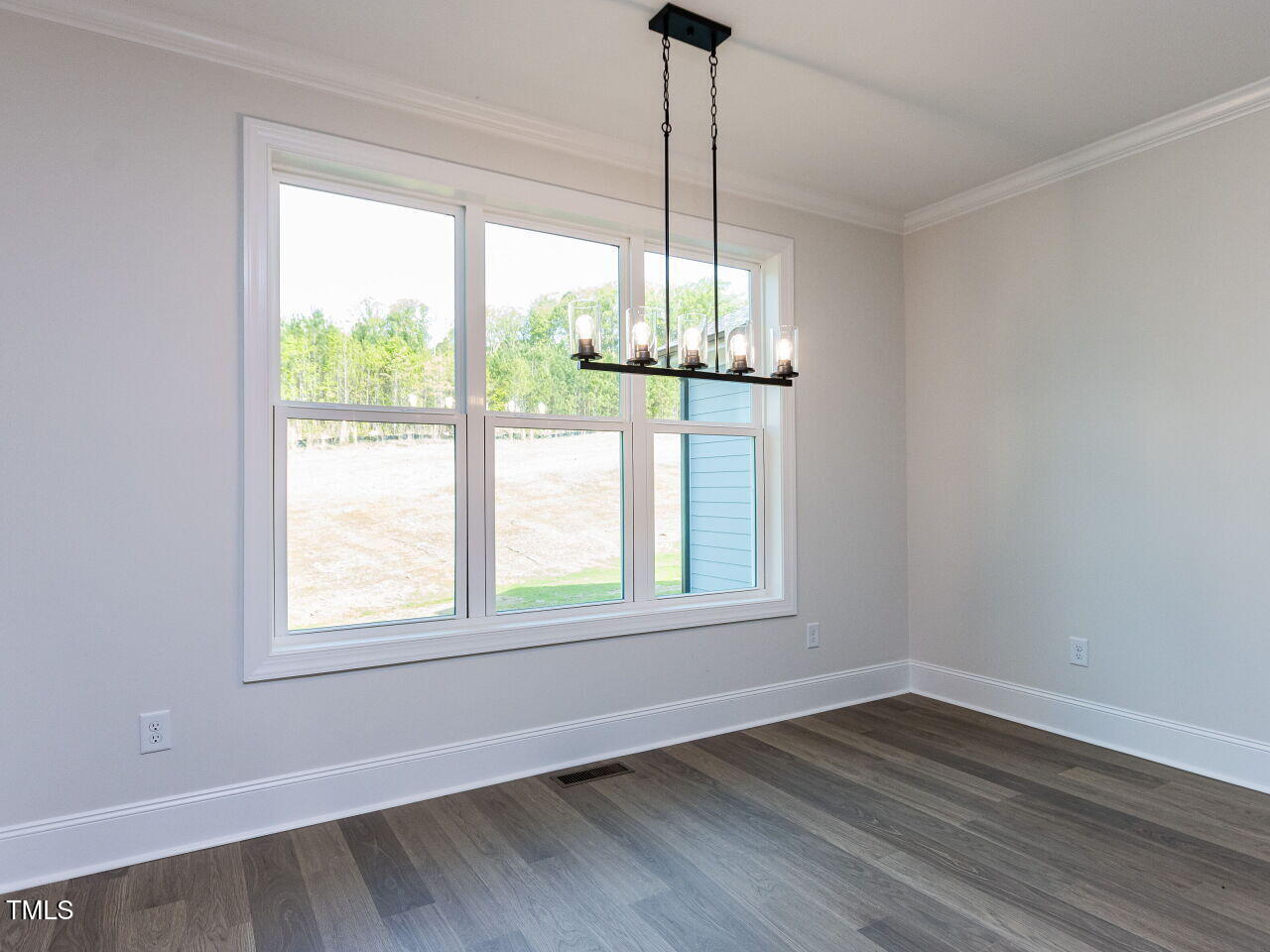 6060 Scalybark Road Durham, NC 27712 - Photo 13 of 34 013-1280x960-breakfast-nook