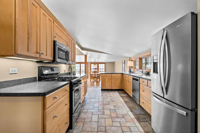 $1,249,000 | W964 Spring Grove Road, Ripon, WI 54971