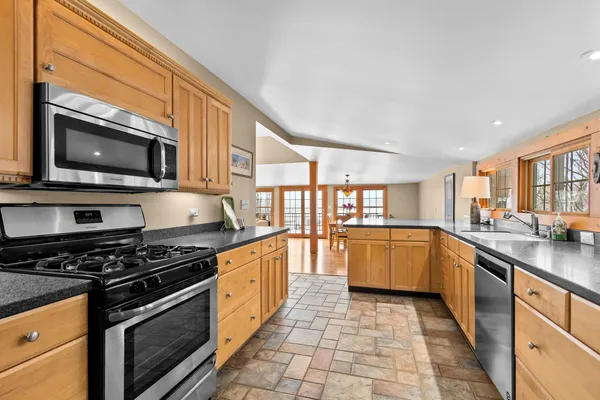 $1,249,000 | W964 Spring Grove Road, Ripon, WI 54971