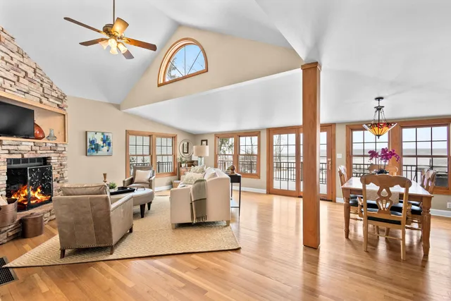 $1,249,000 | W964 Spring Grove Road, Ripon, WI 54971